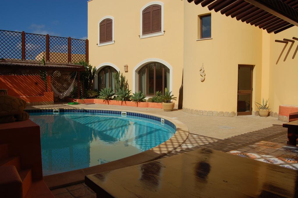 El Mosaico Del Sol Hotell Lampedusa Exteriör bild