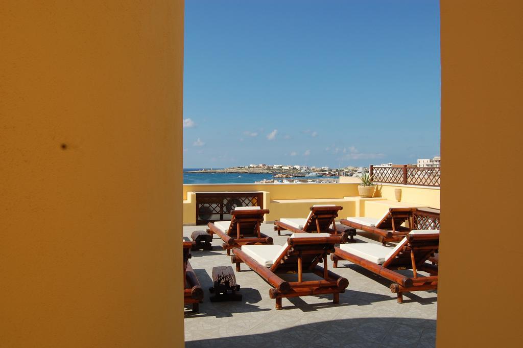 El Mosaico Del Sol Hotell Lampedusa Exteriör bild