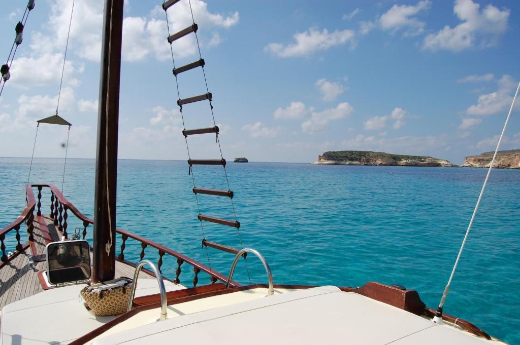 El Mosaico Del Sol Hotell Lampedusa Exteriör bild