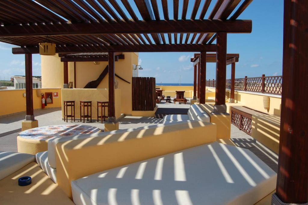 El Mosaico Del Sol Hotell Lampedusa Exteriör bild