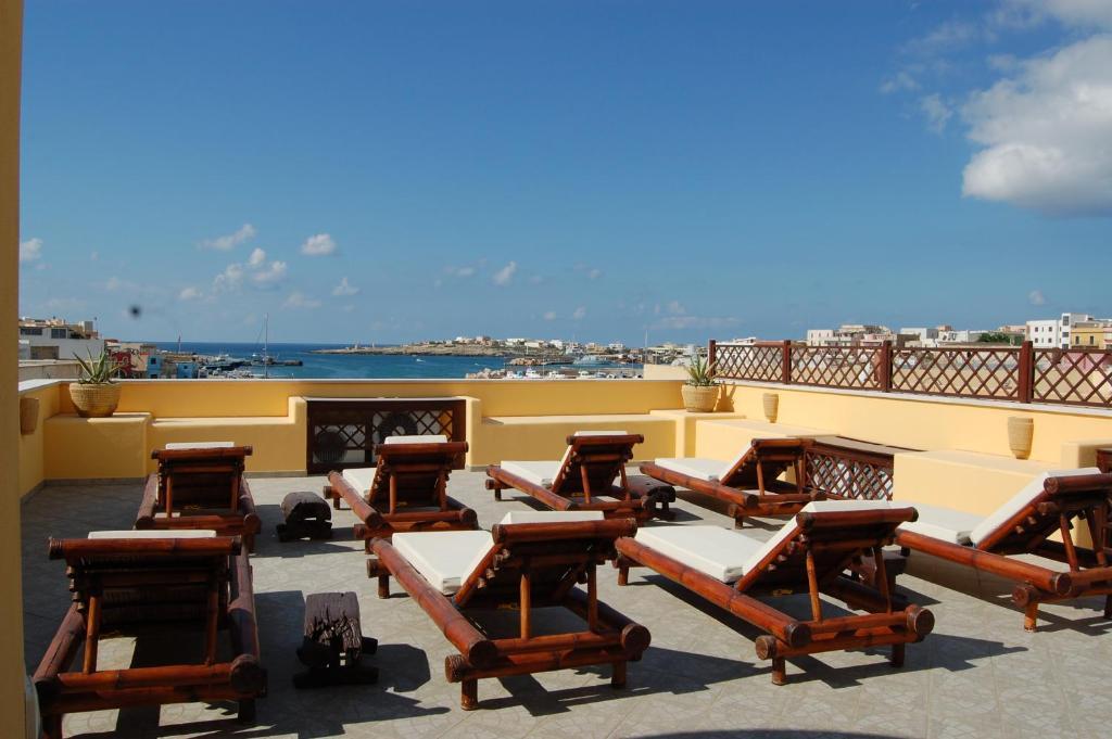 El Mosaico Del Sol Hotell Lampedusa Exteriör bild